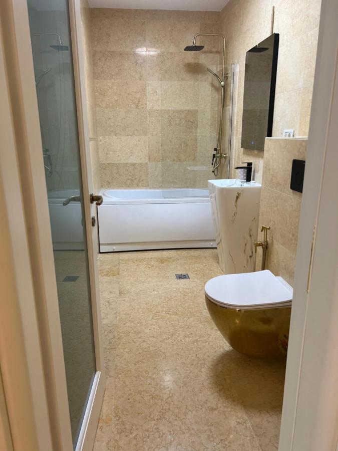 Apartament Ingrid Piatra Neamt Exterior photo